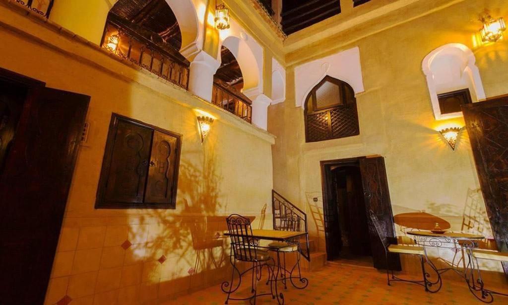 Riad Benyara タルーダント エクステリア 写真